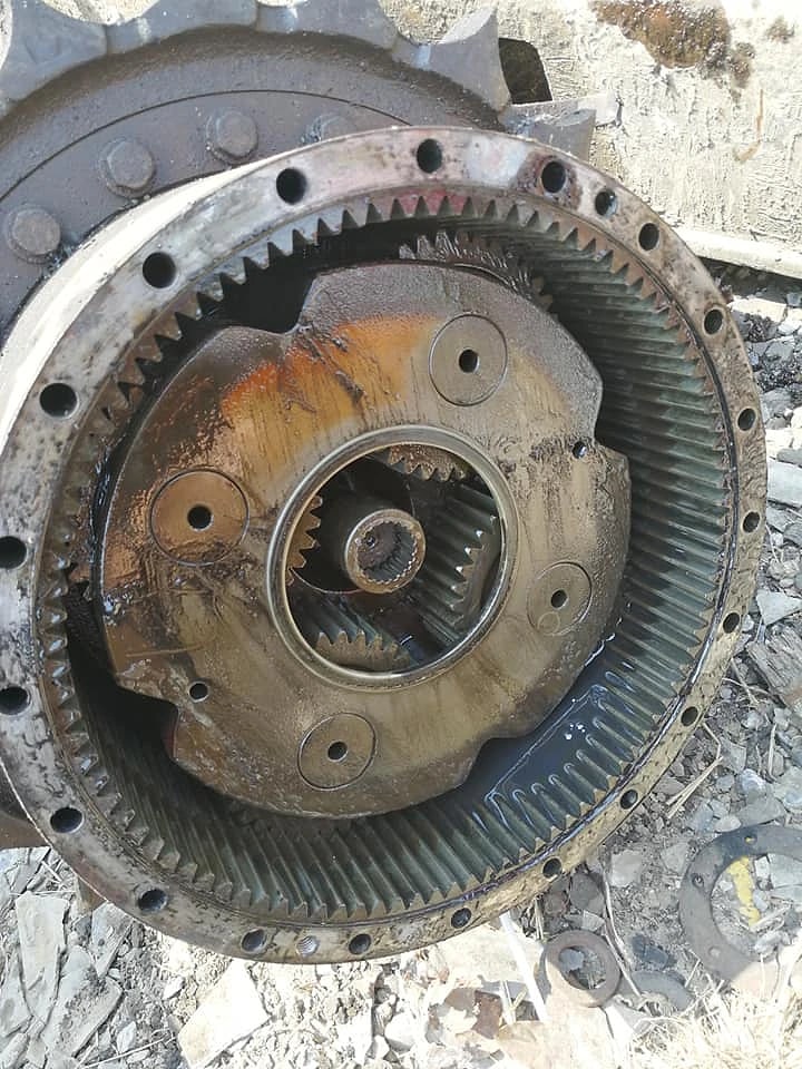 ตัวเดิน (Travel Motor) VOLVO EC210B PRIME ตัวเดิน (Travel Motor) มือสอง รูปที่ 4