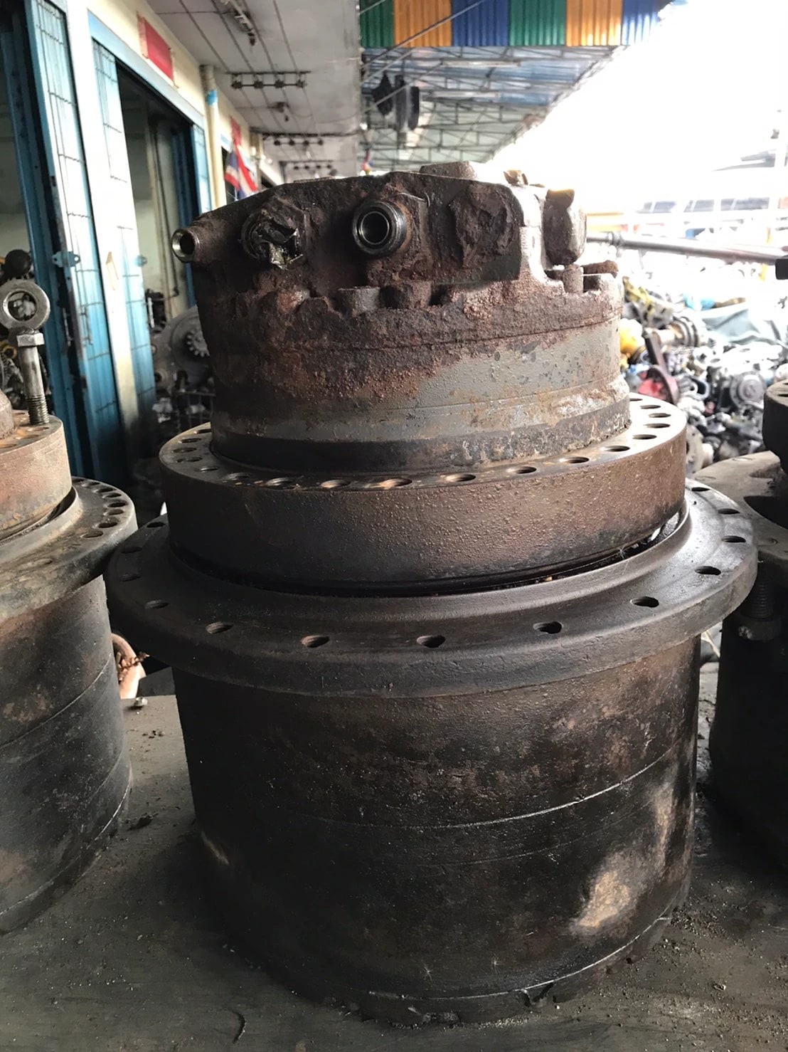 ตัวเดิน (Travel Motor) VOLVO EC210B PRIME ตัวเดิน (Travel Motor) มือสอง รูปที่ 7