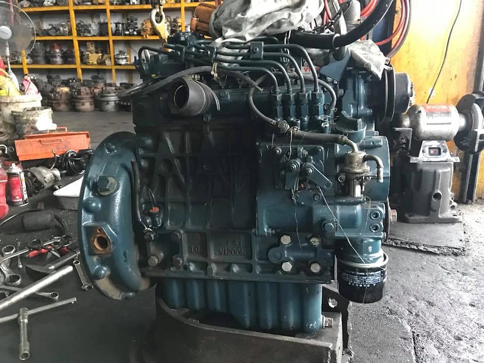 เครื่องยนต์ KUBOTA V1206 เครื่องยนต์ มือสอง